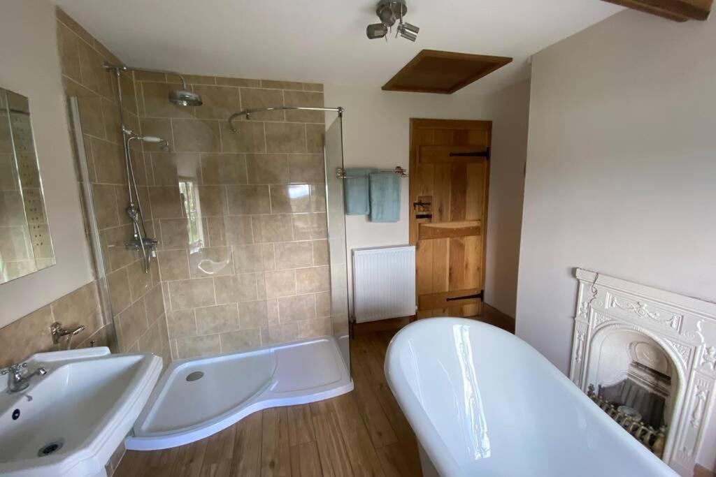Spaniel Cottage With Views Of Ham Hill, Stoke Sub Hamdon Martock Exterior photo