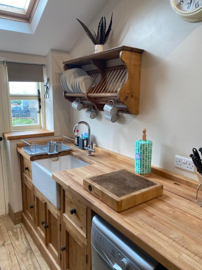 Spaniel Cottage With Views Of Ham Hill, Stoke Sub Hamdon Martock Exterior photo